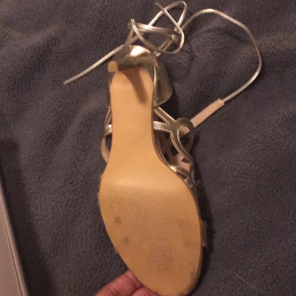 Gold sandals - Picture 5 of 5